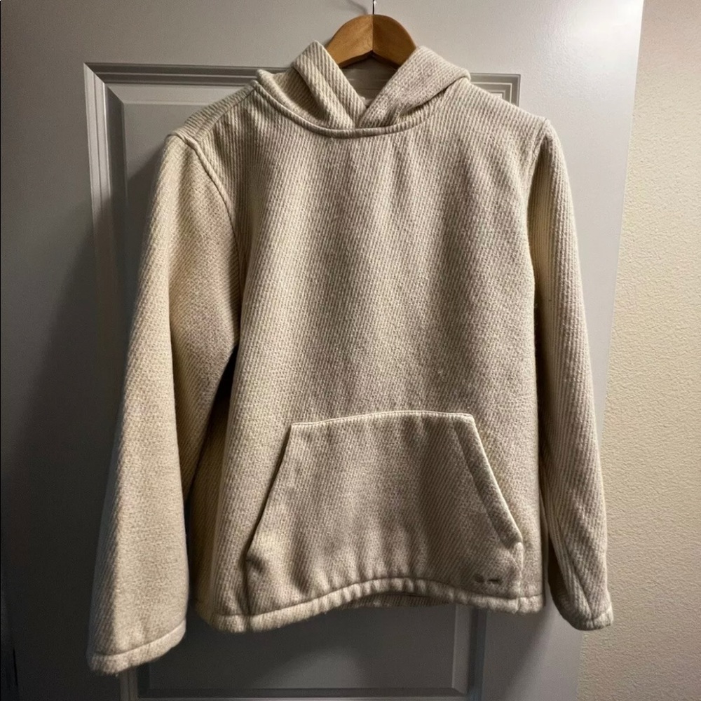 Taylor Stitch The Nomad Hoodie in Natural-38.